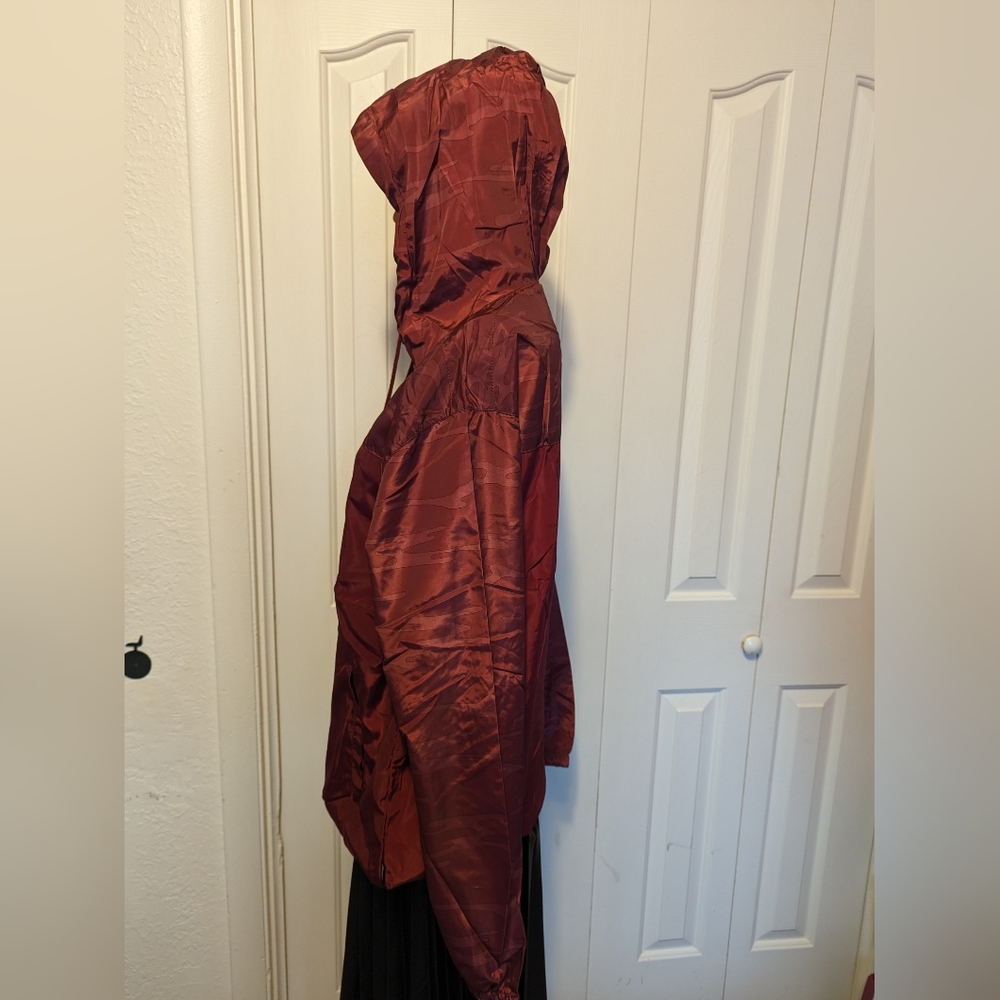 Beautiful Giant unisex camo Red Full-Zip Hooded Lightweight Windbreaker Size S. - Picture 3 of 9